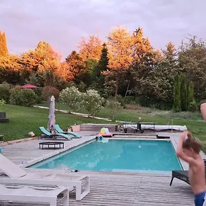 Bois Cosy Avec Piscine Aix Nature , Aix-en-Provence France